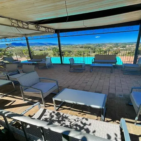 Spoleto Poolside-apt 2spoleto Centre 07 Kmssleeps 4wifiaircon *