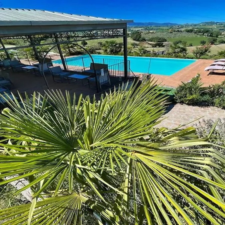Spoleto Poolside-apt 2spoleto Centre 07 Kmssleeps 4wifiaircon アパート Colle Umberto