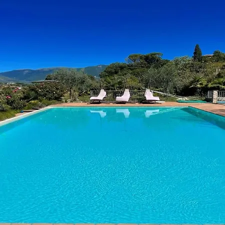 Spoleto Poolside-apt 2spoleto Centre 07 Kmssleeps 4wifiaircon Daire Colle Umberto (Umbria)