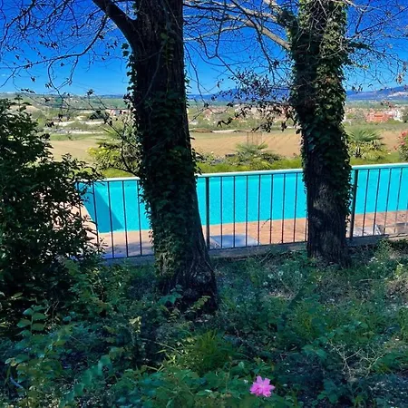 Spoleto Poolside-apt 2spoleto Centre 07 Kmssleeps 4wifiaircon *