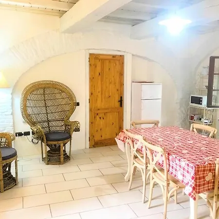 Spoleto Poolside-apt 2spoleto Centre 07 Kmssleeps 4wifiaircon Colle Umberto (Umbria)